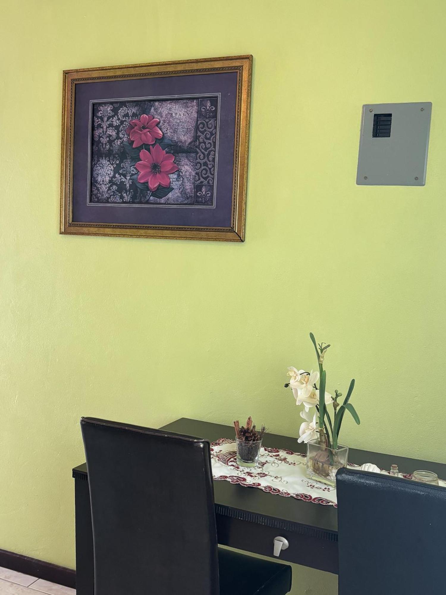 Denyse Home Cottage Osbourn Zewnętrze zdjęcie